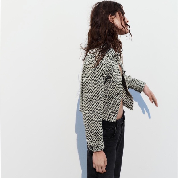 Zara NWT Jewel Button Textured Jacket size L - Picture 3 of 7